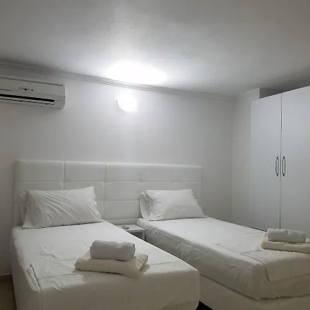 Luxury Duplex Armand Durres Διαμέρισμα Golem (Tirana)