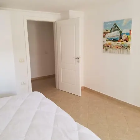 Апартаменты Luxury Duplex Armand Durres *
