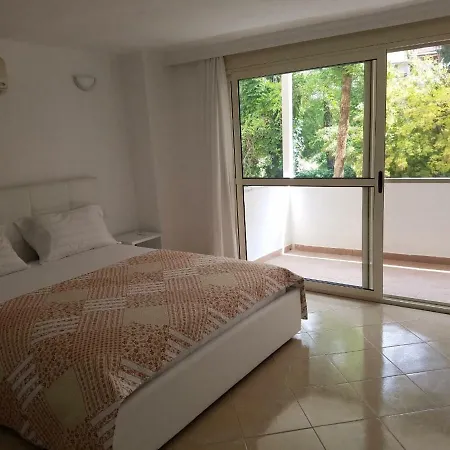 Luxury Duplex Armand Durres Голем